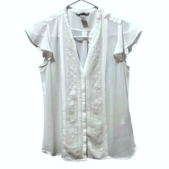 H&M 6 Sheer dainty white romantic flutter sleeve button down top - Picture 1 of 4